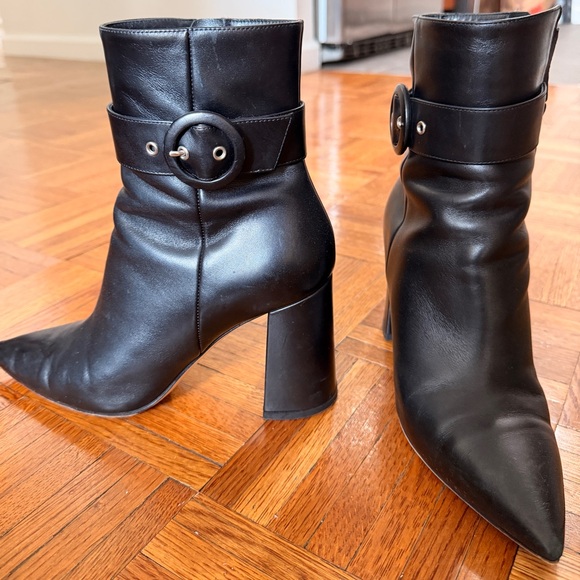 Gianvito Rossi Evelyn 85 leather ankle boots - Picture 1 of 8